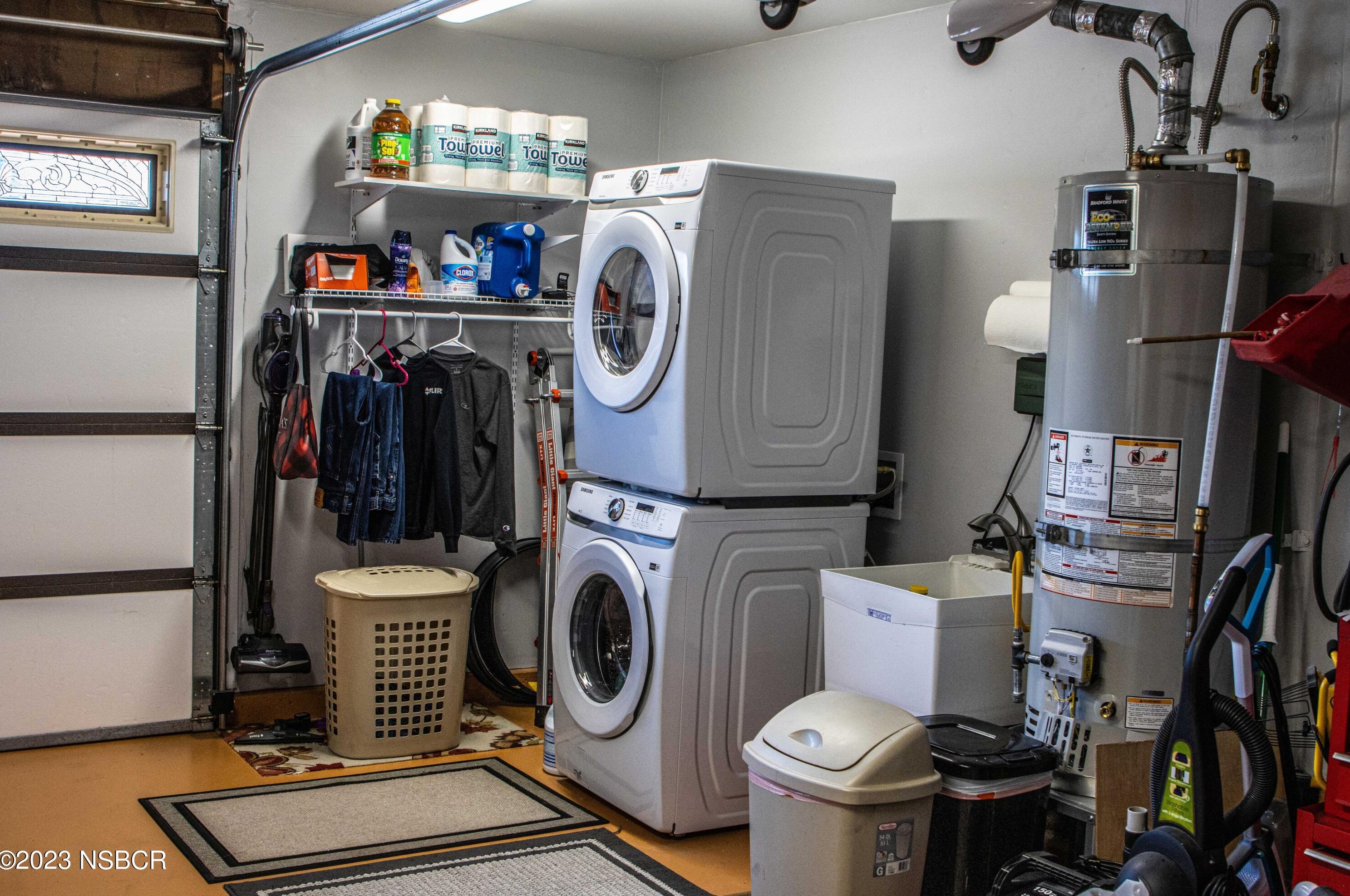 821 Bellflower Ln, Lompoc CA  93436-3268 exterior