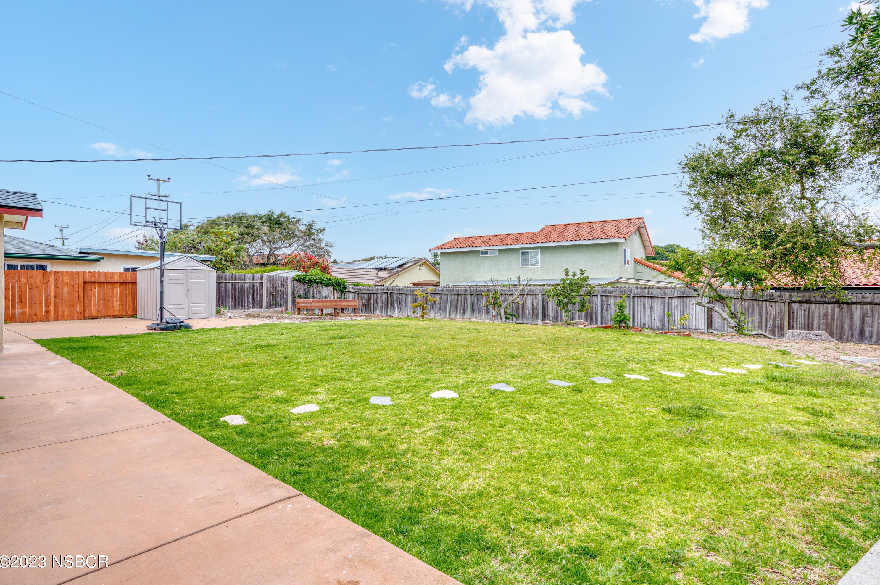 4163 Arcturus Ave, Lompoc CA  93436-1209 exterior