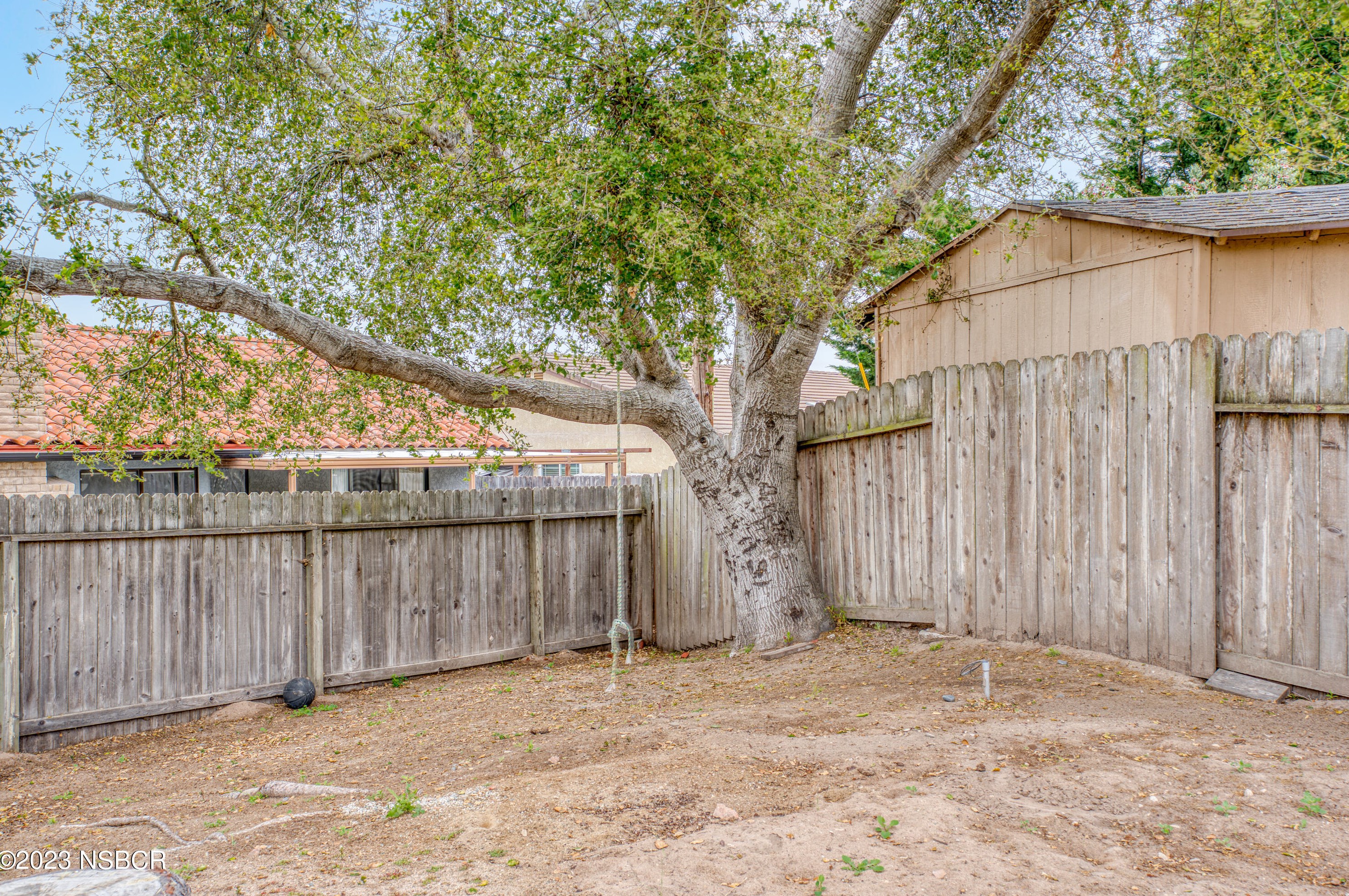 4163 Arcturus Ave, Lompoc CA  93436-1209 exterior