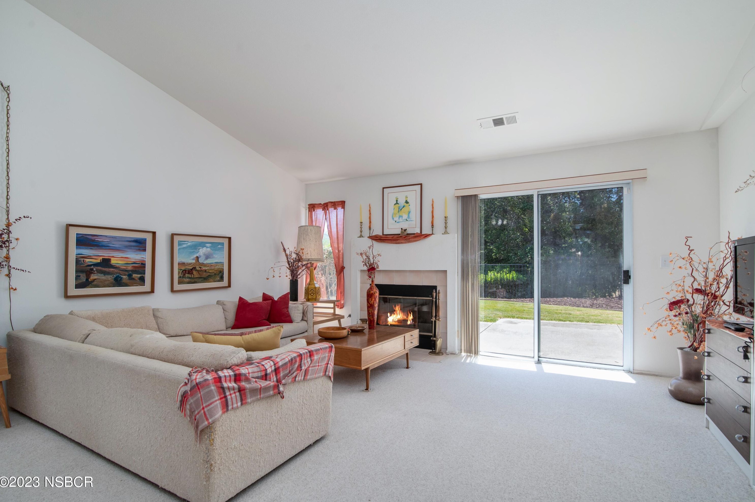 1224 Westbrook Dr, Lompoc CA 93436-8105 exterior