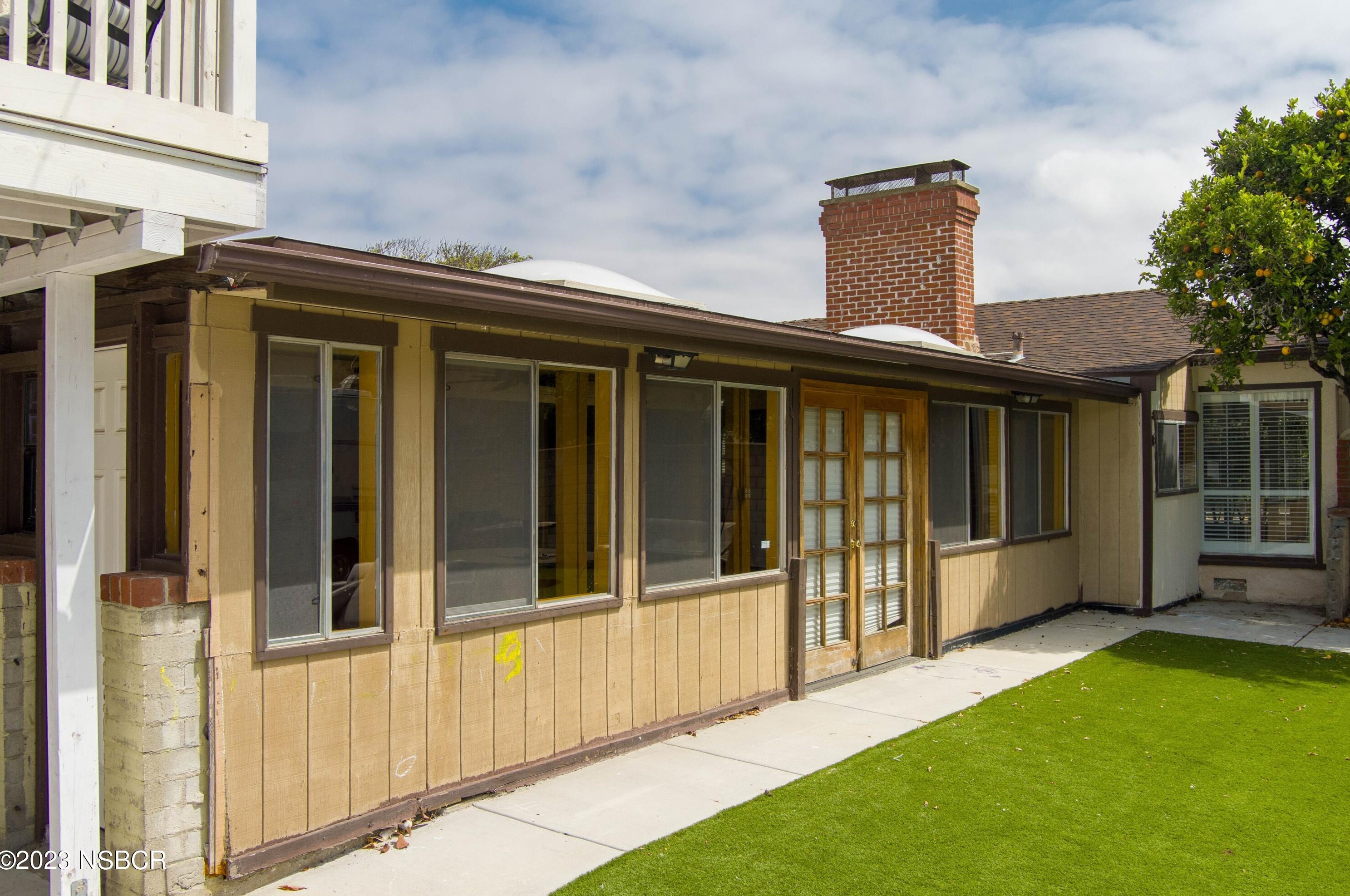 401 7th St, Lompoc CA  93436-6221 exterior