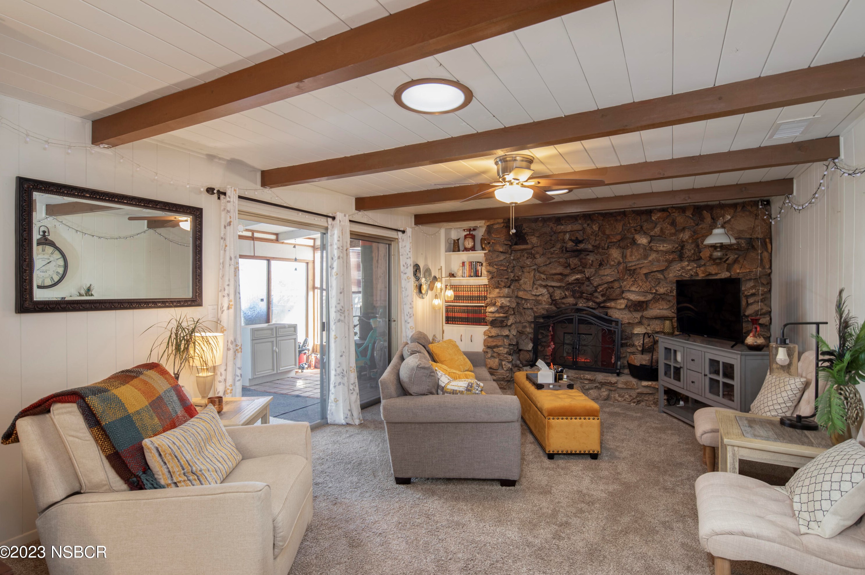 988 Magnolia Dr, Pismo Beach CA  93420-4233 exterior