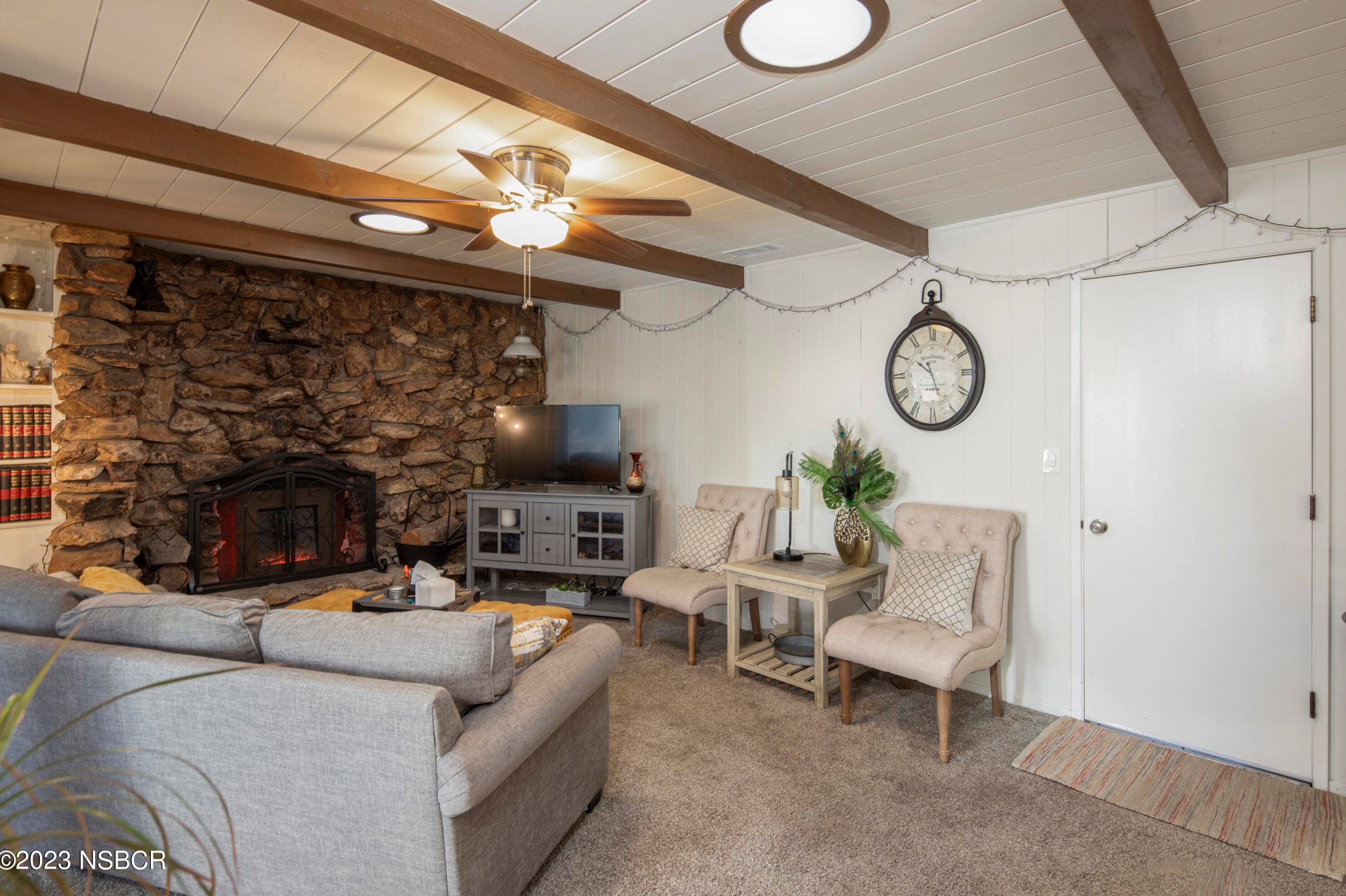 988 Magnolia Dr, Pismo Beach CA  93420-4233 exterior