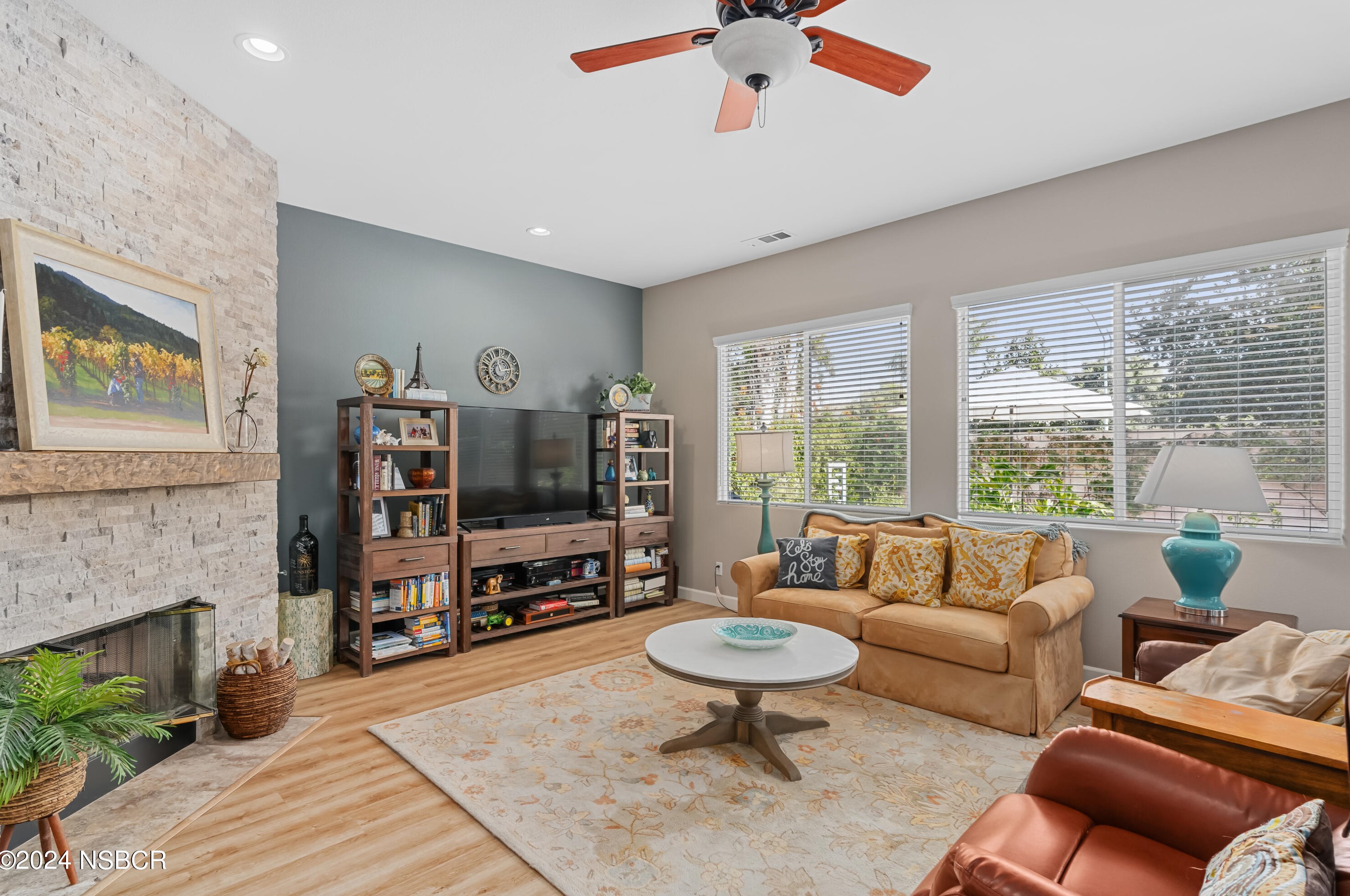 2518 Calderon Dr, Santa Maria CA  93455-7410 exterior