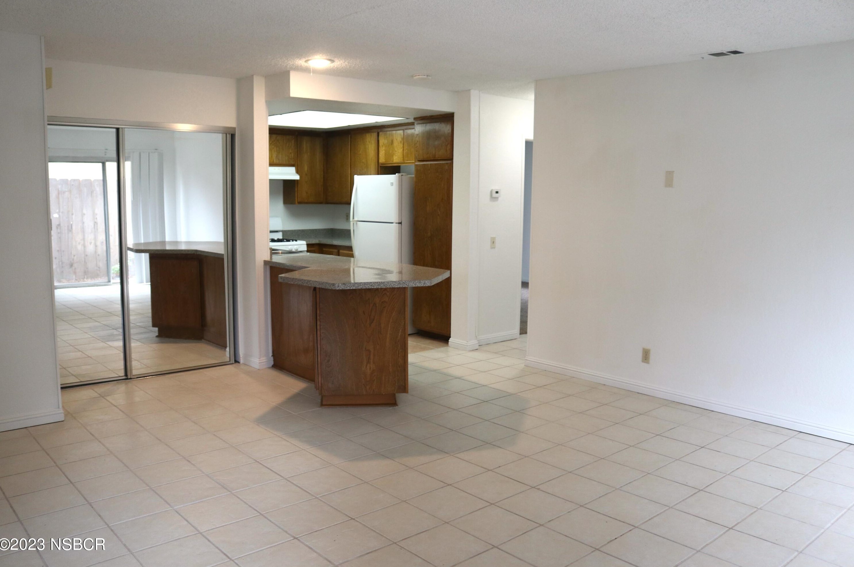 916 L St, Lompoc CA  93436-4004 exterior