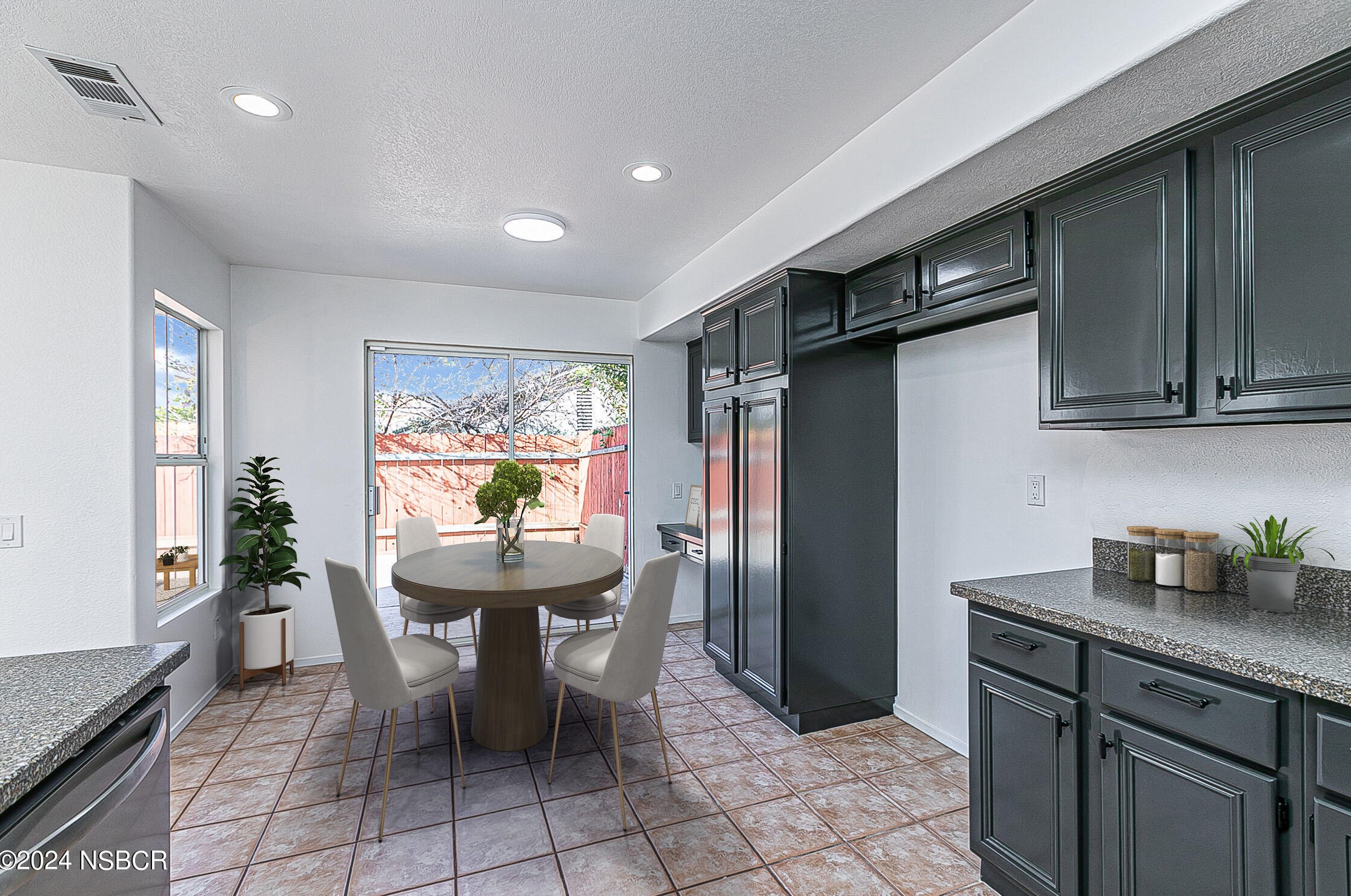 2419 Ebony St, Santa Maria CA  93458-9064 exterior