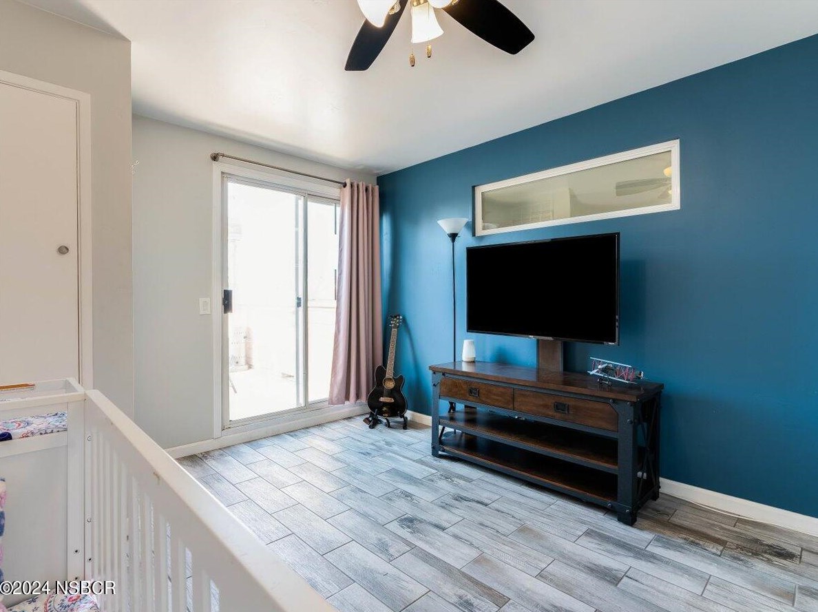 2433 Country Ln, Santa Maria CA  93455-1655 exterior