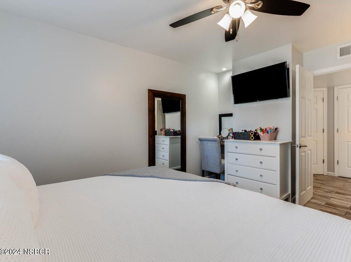 2433 Country Ln, Santa Maria CA  93455-1655 exterior