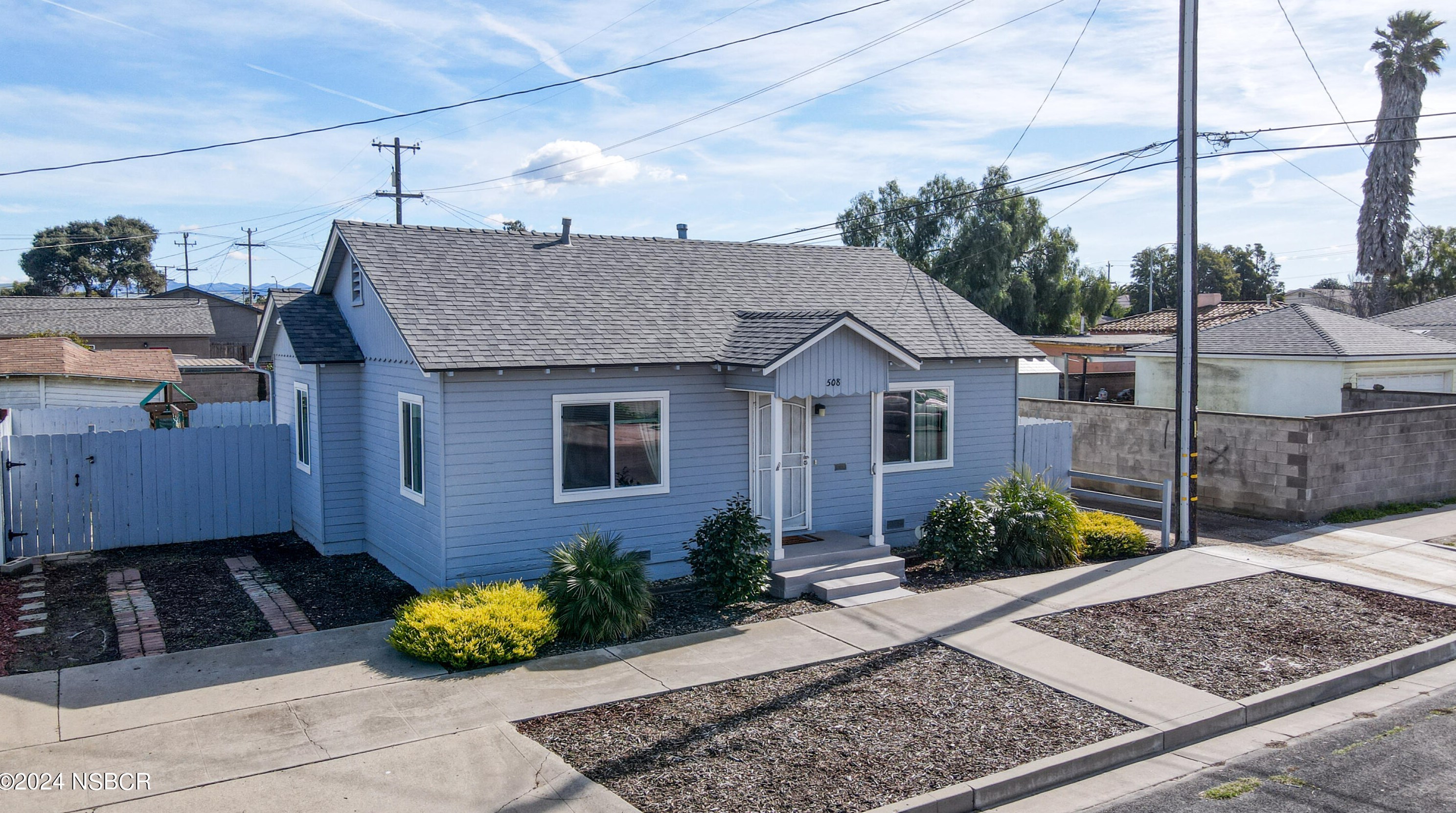 508 School St, Santa Maria CA  93454-4138 exterior