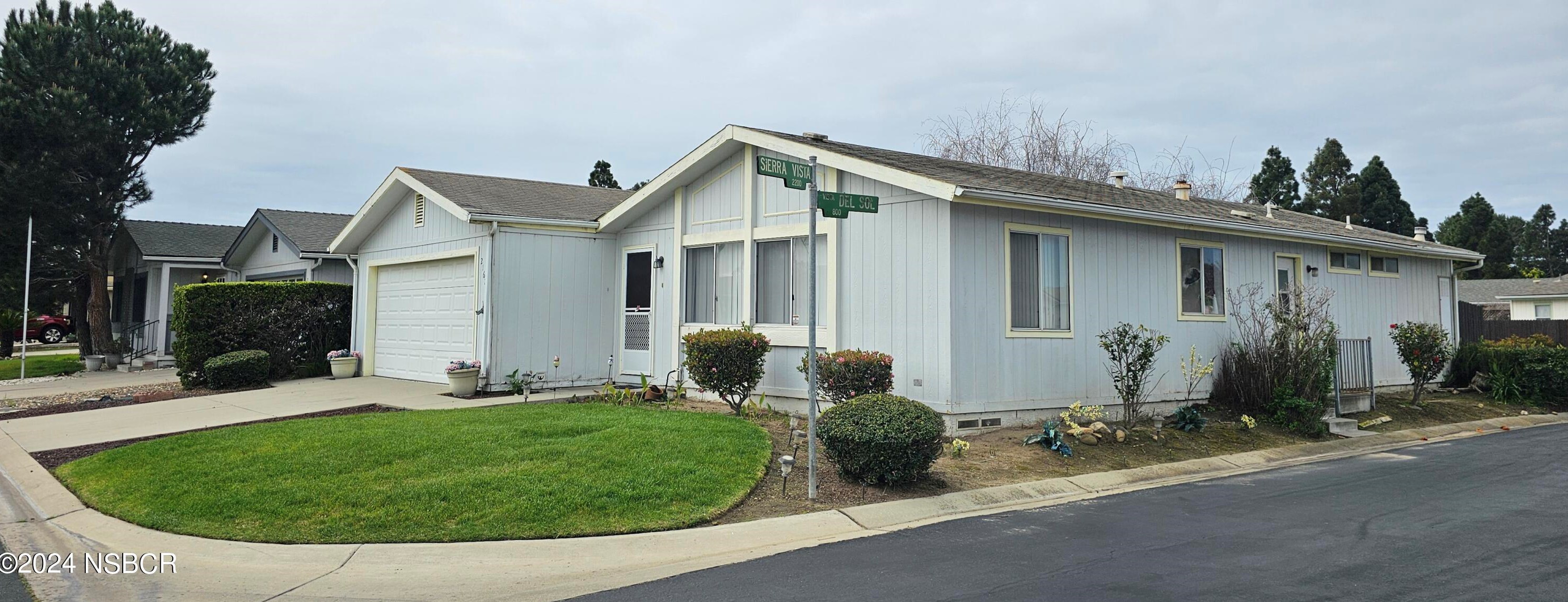 2167 Sierra Vis, Santa Maria CA  93458-8267 exterior