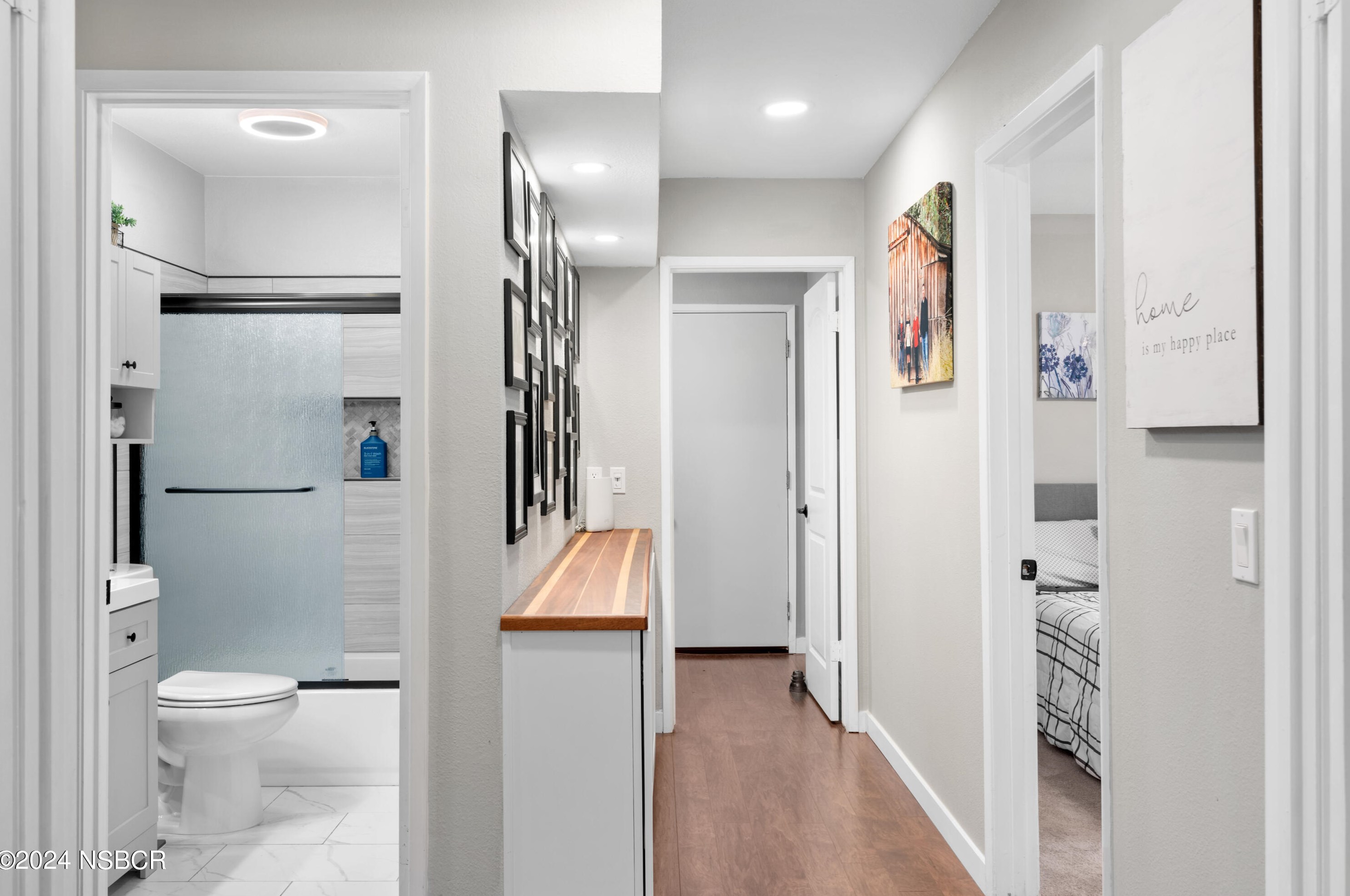 1038 Laurel Ct, Santa Maria CA  93455-3008 exterior