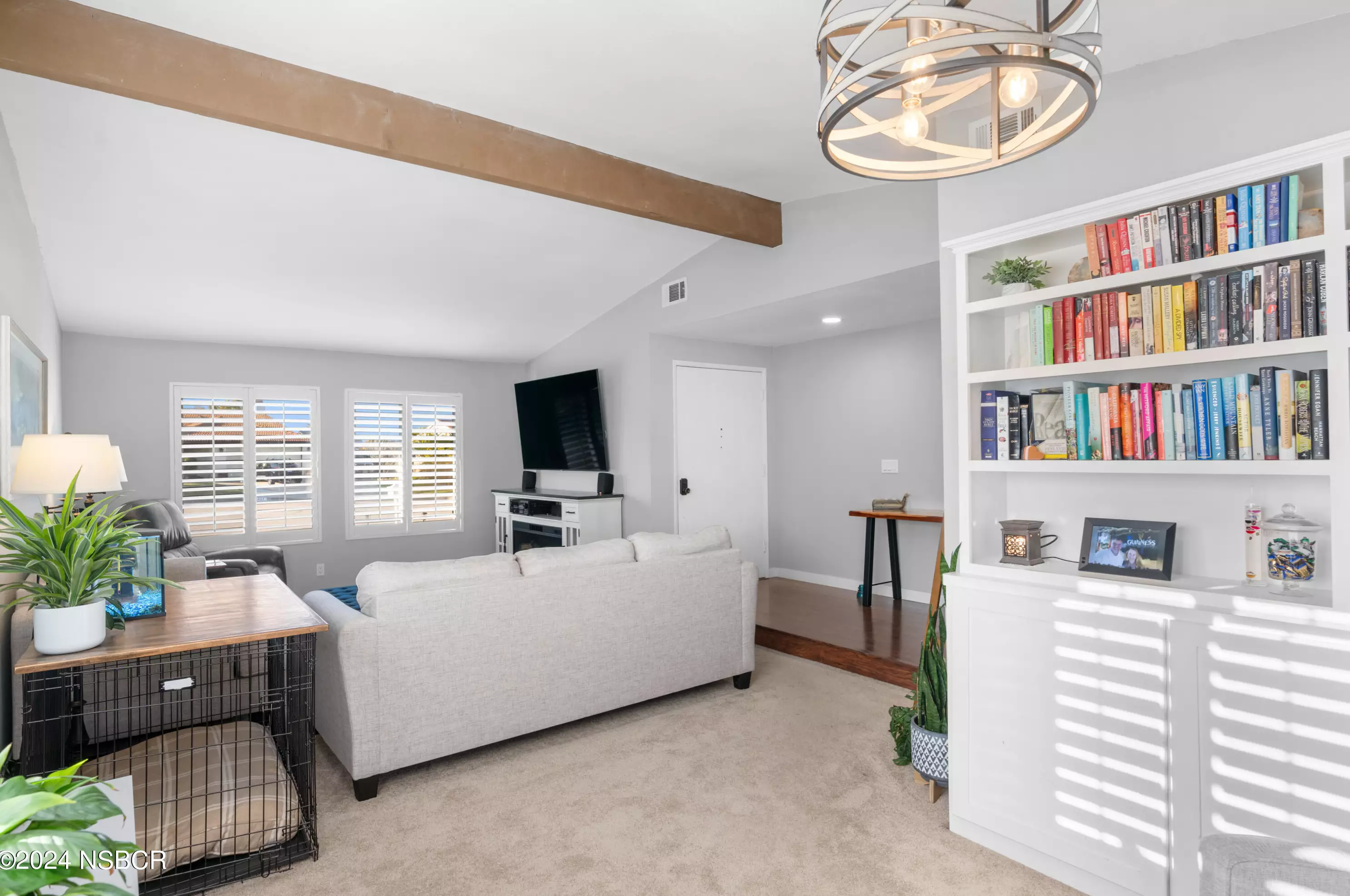 1038 Laurel Ct, Santa Maria CA  93455-3008 exterior