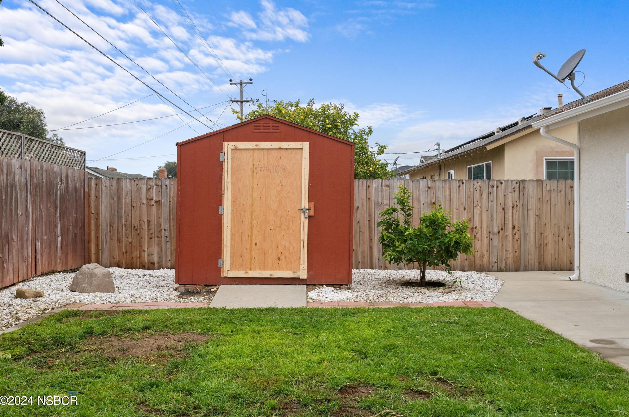 436 Taft St, Santa Maria CA  93454-1435 exterior