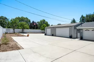 1011 N Refugio Rd, Santa Ynez, CA 93460 - Photo 25