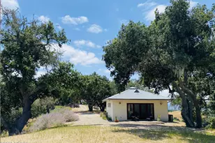 3550 Live Oak Rd, Santa Ynez, CA 93460 - Photo 23