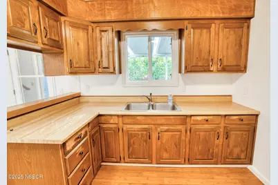 740 Walnut Lane, Santa Barbara, CA 93111 - Photo 11