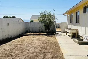 65 Pato Ave, New Cuyama, CA 93254 - Photo 33