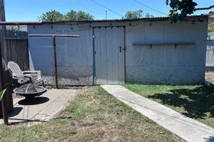 1139 S Western Ave, Santa Maria, CA 93458 - Photo 27