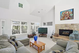 40 Bobcat Springs Rd, Buellton, CA 93427 - Photo 15