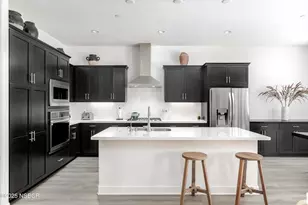 1422 Black Oak Dr, Santa Maria, CA 93455 - Photo 15