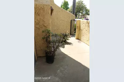 828 E Boone Street #12, Santa Maria, CA 93454 - Photo 3
