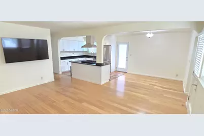 1200 Peach Avenue, Lompoc, CA 93436 - Photo 5