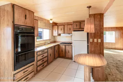 701 E Pine Avenue #182, Lompoc, CA 93436 - Photo 11