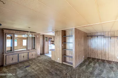 701 E Pine Avenue #182, Lompoc, CA 93436 - Photo 7