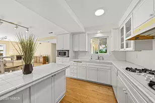 6193 Barrington Dr, Goleta, CA 93117 - Photo 17