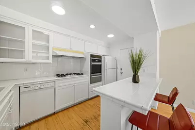 6193 Barrington Drive, Goleta, CA 93117 - Photo 15