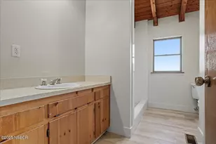 2935 E Clark Ave, Santa Maria, CA 93455 - Photo 17