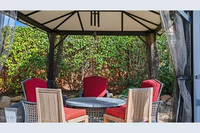 591 Valley Oak Road, Solvang, CA 93463 - Photo 25