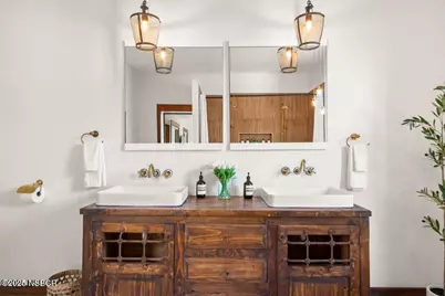 215 S H Street, Lompoc, CA 93436 - Photo 13