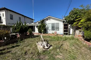 304 Windward Ave, Pismo Beach, CA 93449 - Photo 3