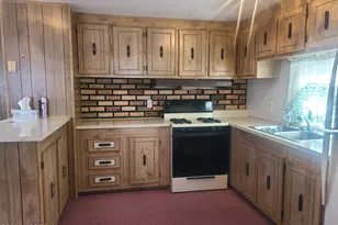 701 E Pine Ave, Lompoc, CA 93436 - Photo 5