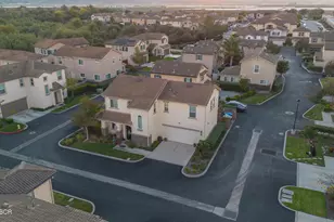 2000 Green Ridge Cir, Lompoc, CA 93436 - Photo 3