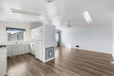 829 Vista Montana, Santa Maria, CA 93458 - Photo 9