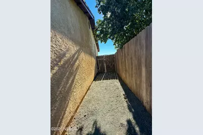 1215 Mira Flores Drive, Santa Maria, CA 93455 - Photo 25