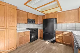 928 Sunrise Dr, Santa Maria, CA 93455 - Photo 17