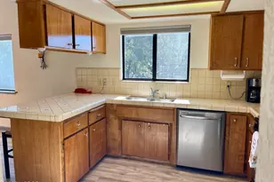 2328 Lakeview Dr, Bradley, CA 93426 - Photo 3