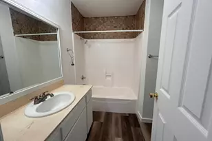 427 E Park Ave, Santa Maria, CA 93454 - Photo 11