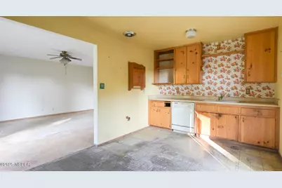 365 Main Street, Los Alamos, CA 93440 - Photo 5