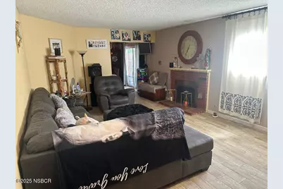 1510 E Alvin Avenue, Santa Maria, CA 93454 - Photo 5