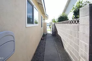 911 E Evergreen Ave, Santa Maria, CA 93454 - Photo 13