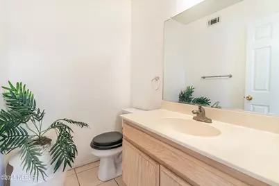 60 Village Circle Drive, Lompoc, CA 93436 - Photo 9