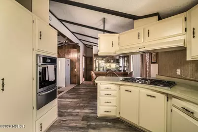 1109 Devonshire Place, Santa Maria, CA 93455 - Photo 15