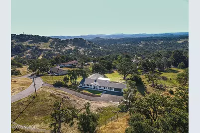 10095 San Marcos Road, Atascadero, CA 93422 - Photo 3
