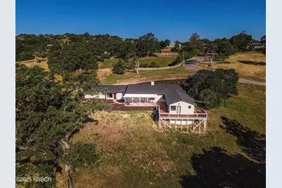 10095 San Marcos Road, Atascadero, CA 93422 - Photo 9