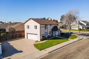 2439 S Country Club Village Dr, Santa Maria, CA 93455 - Photo 3