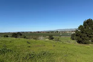 2075 Cambridge Way, Santa Maria, CA 93454 - Photo 43